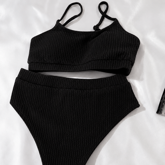 Lunessa™ — Flattering swimwear inspired by effortless beauty.